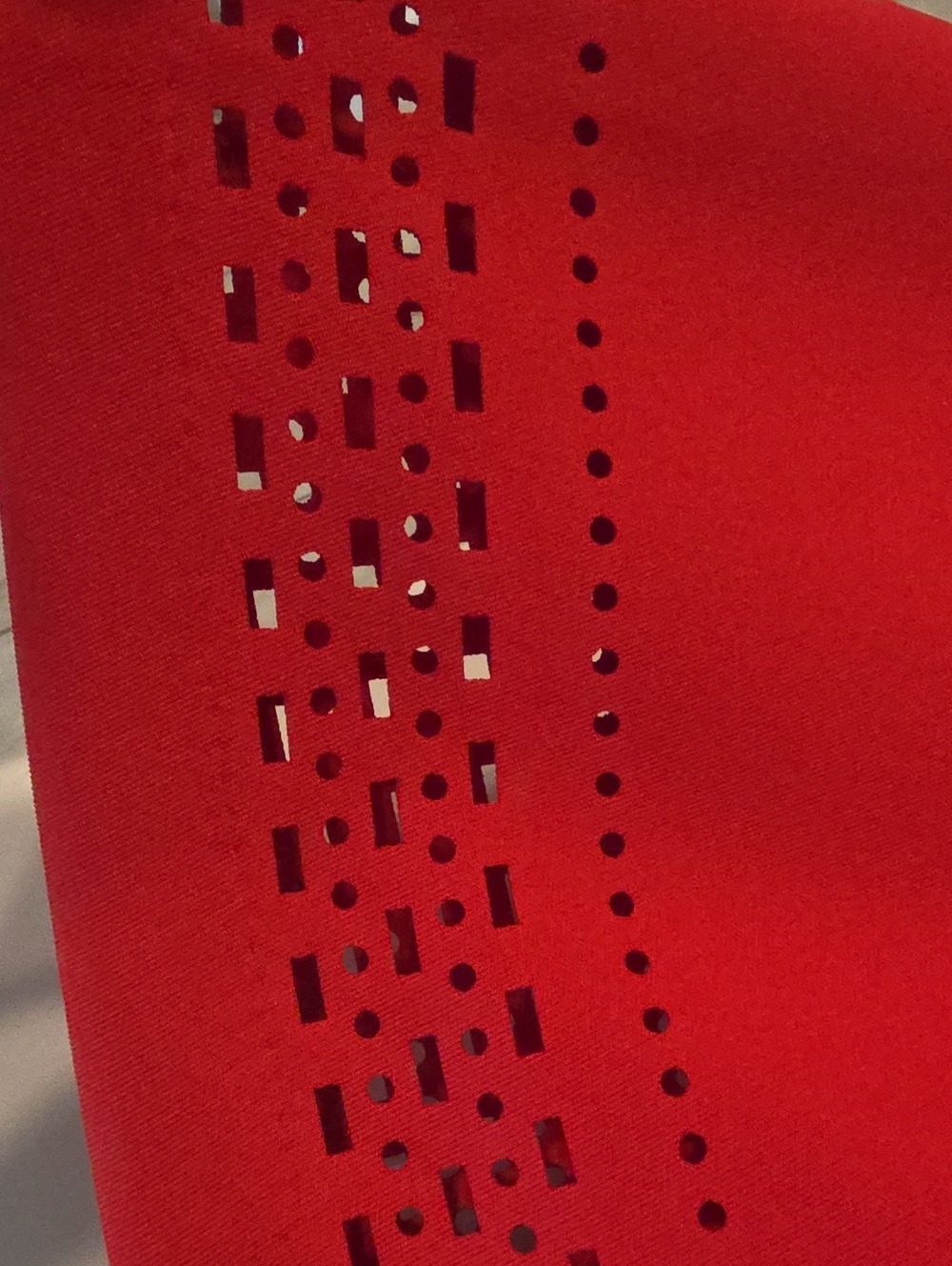 Guess Red V-Neck Sleeveless Dress - Picture 11 of 11